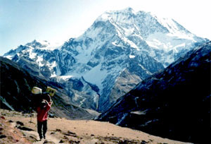 Manaslu Rupina La pass trekking